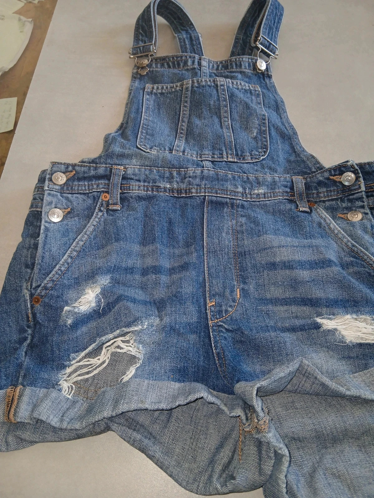 Overol corto de mezclilla H&M Divided - Efecto desgastado – photo 3